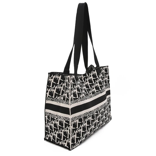 Women&#x27;s black flyknit shoulder bag