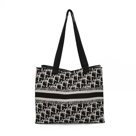 Women&#x27;s black flyknit shoulder bag